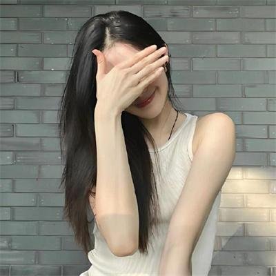 是，我不会游泳